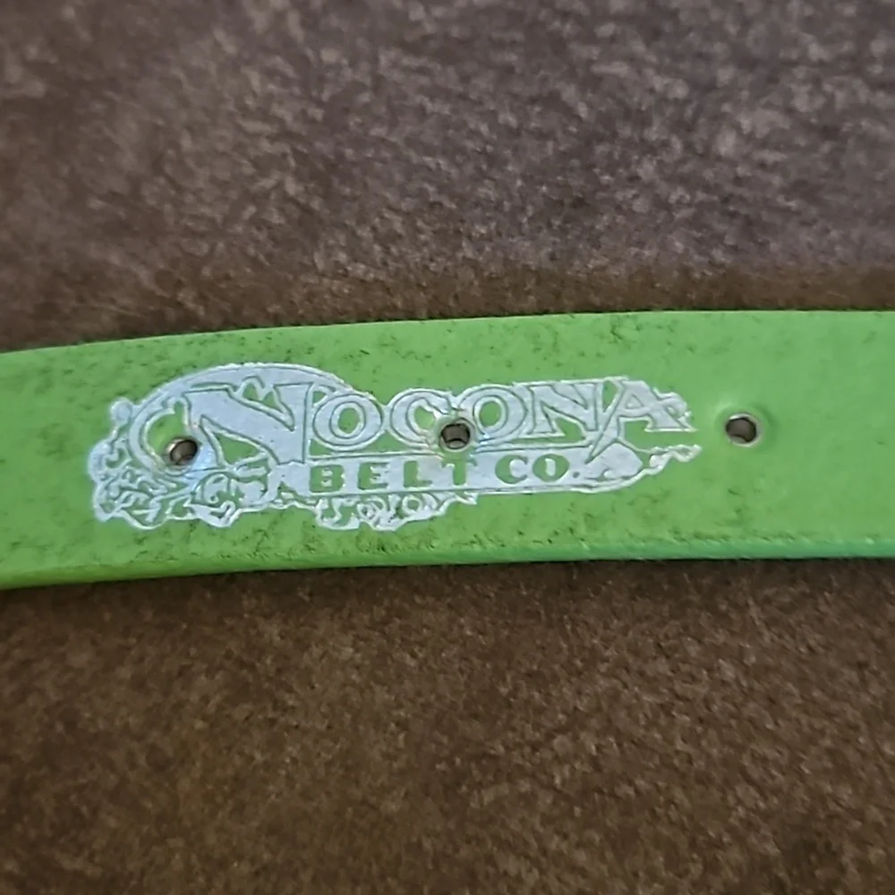 NOCONA 1990s Neon Green Leather Western Cowgirl Rodeo Fiesta Belt